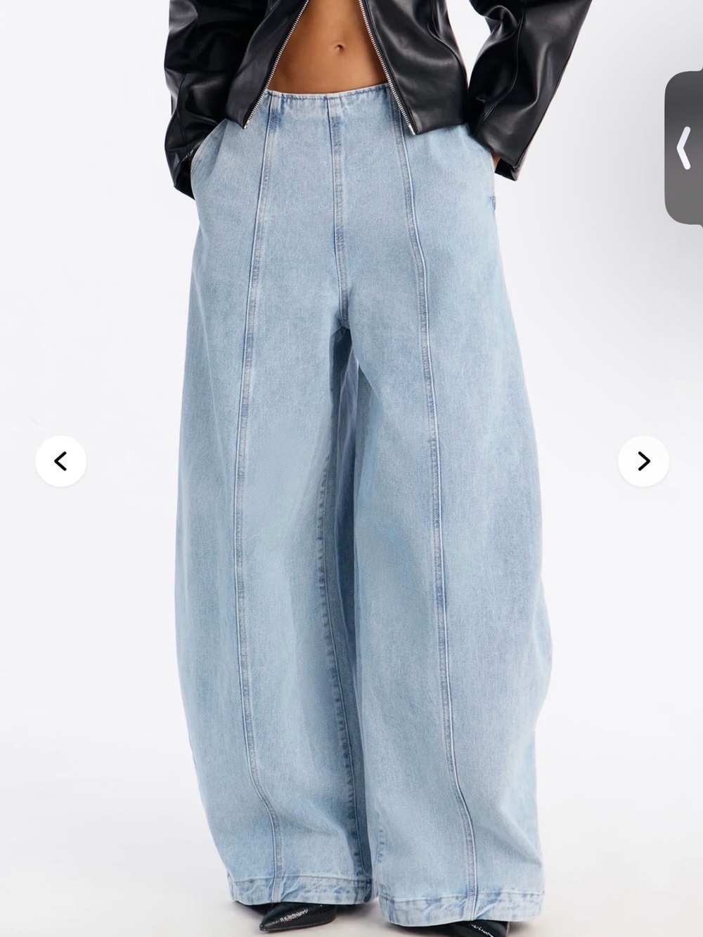 Light Wash Wide Leg “Balloon” Paneled Jeans, NEW, Size 7 (29Waist)